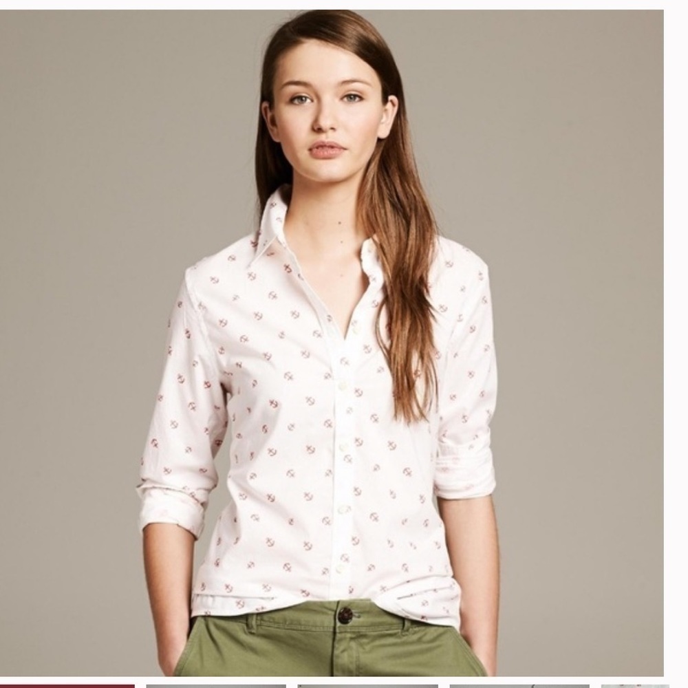 Banana Republic soft wash cotton anchor button top
